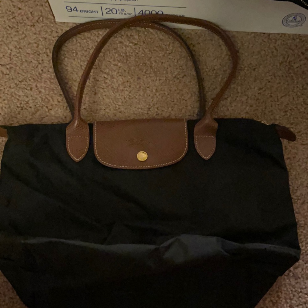 Long champ small size purse